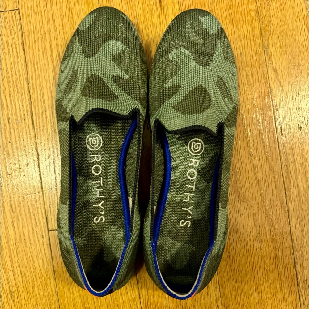 Rothy’s The Loafer in Olive (Green) Camo, 6.5